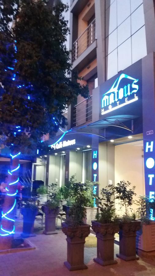 Hotel Matous チュニス エクステリア 写真